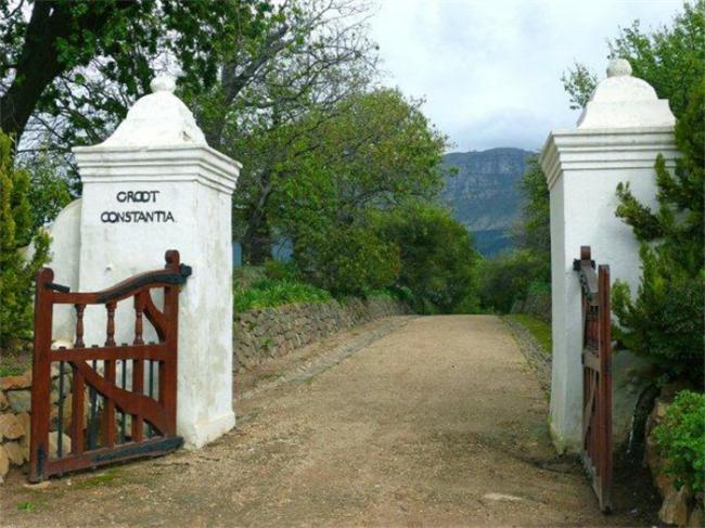 康斯坦夏酒庄 (Groot Constantia)